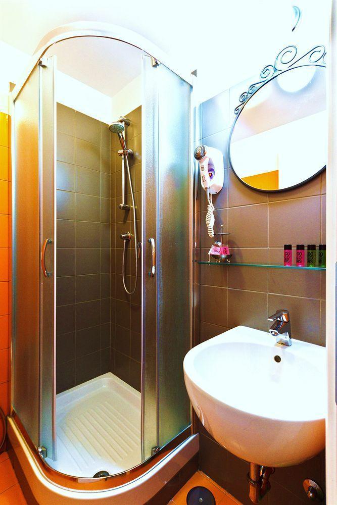 Bed & Breakfast Dream Station 3*