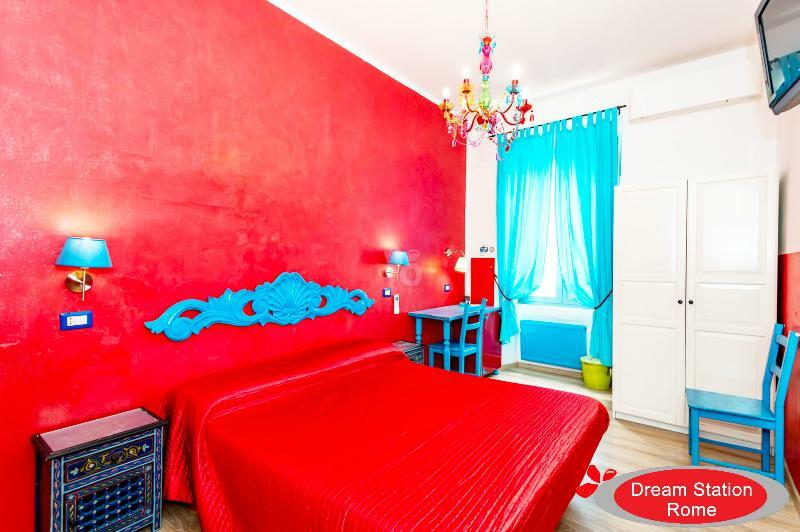 Bed & Breakfast Dream Station